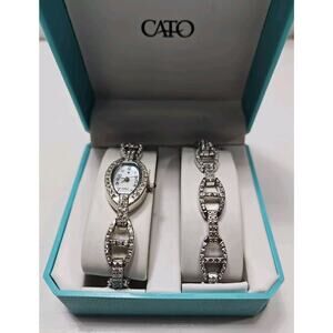 Cato Womens Watch And Bracelet Set Silver Tone Jeweled New Battery